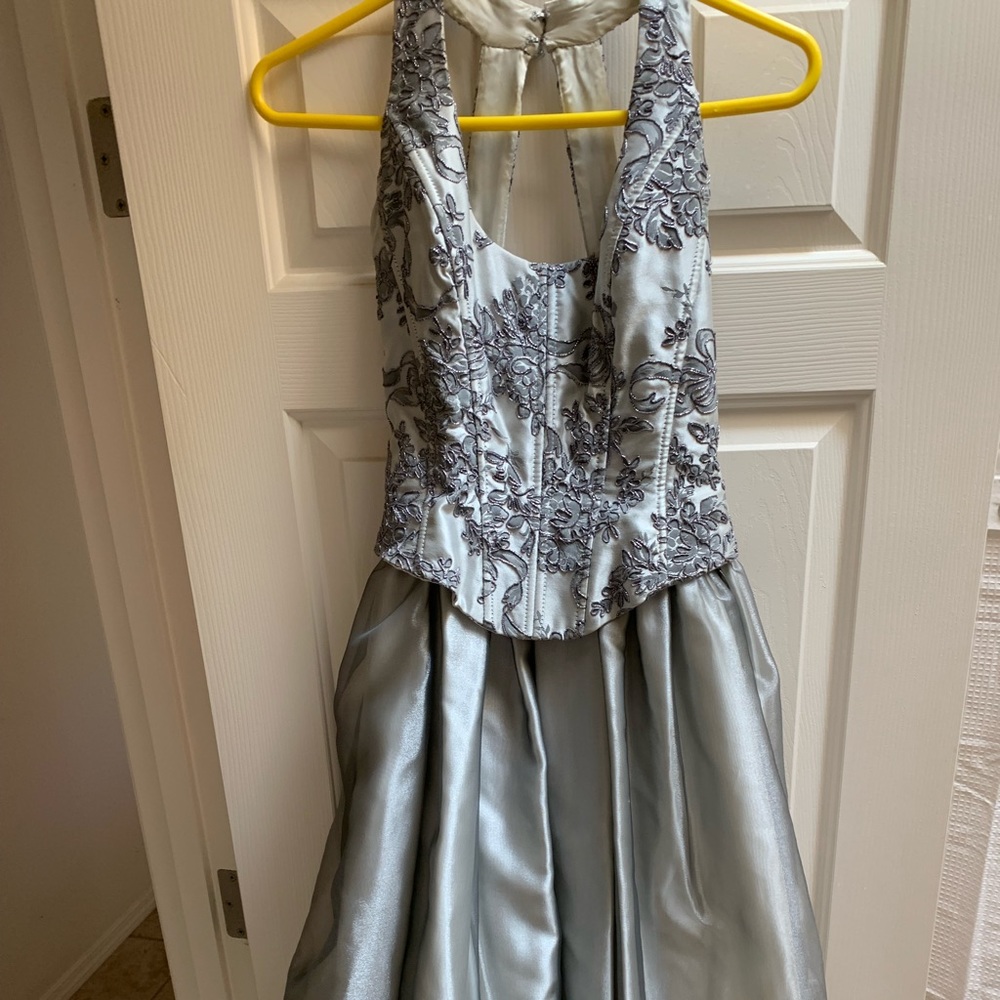 Jessica McClintock Silver Prom Dress
